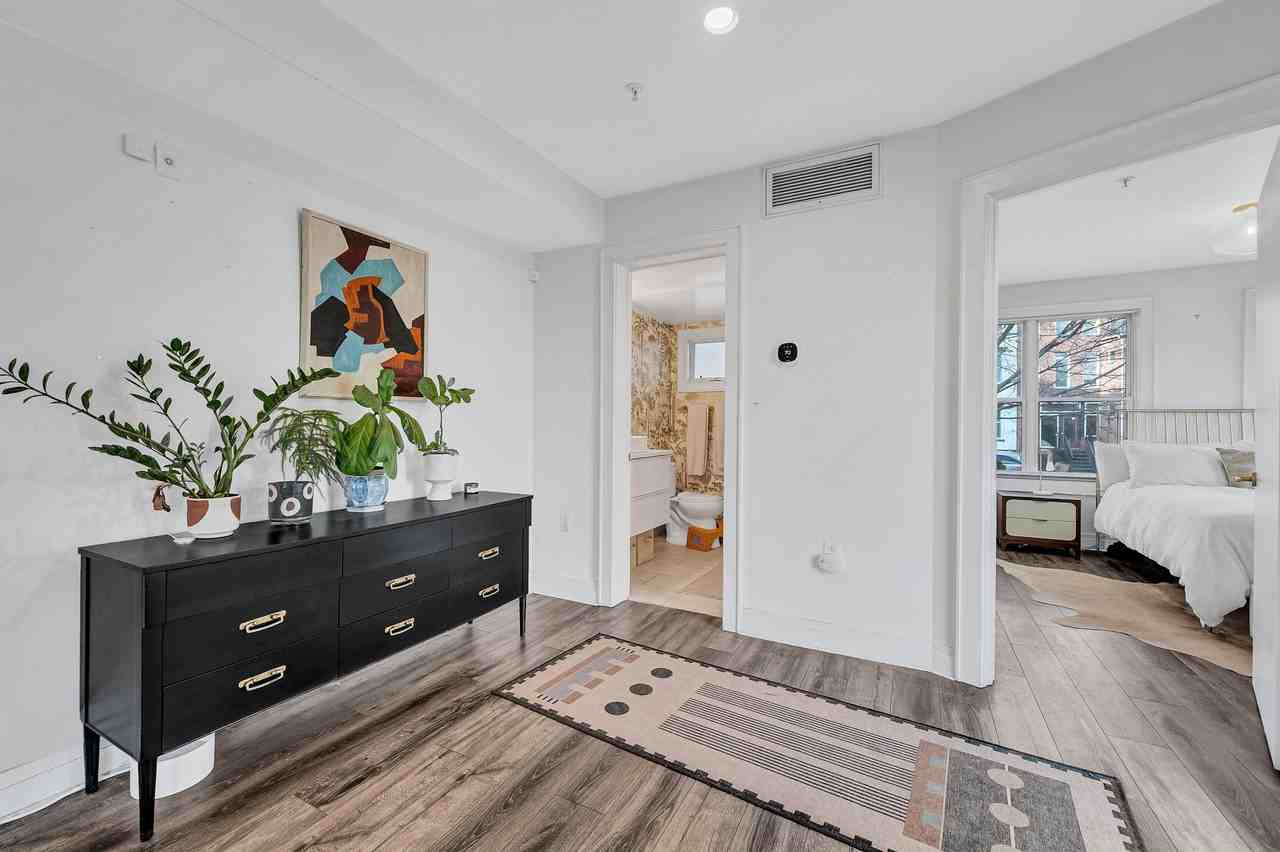 1300 Park Road Northwest #2 - Photo 7 of 19