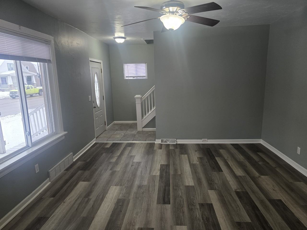 524 Third Street - Photo 6 of 11