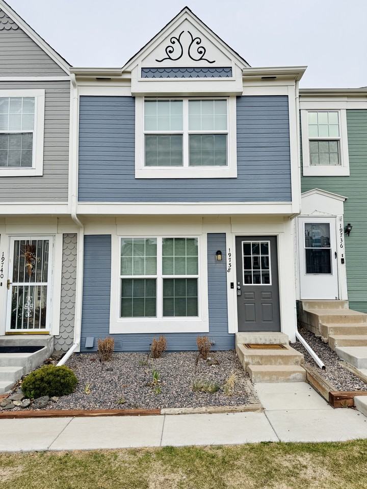 19738 Applewood Court #1