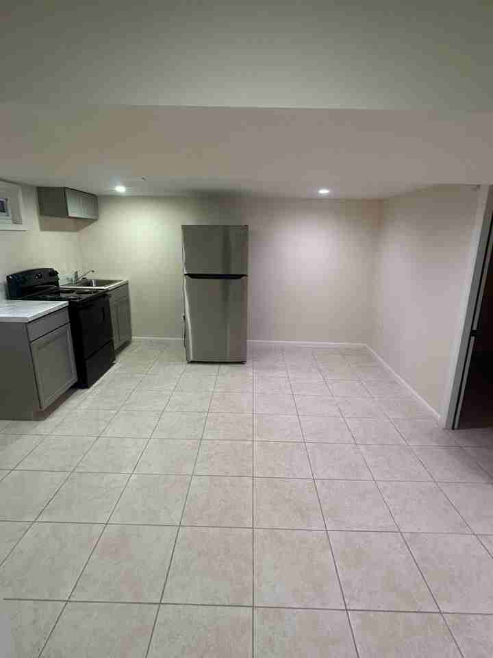 632 Maury Ave - Photo 2 of 6