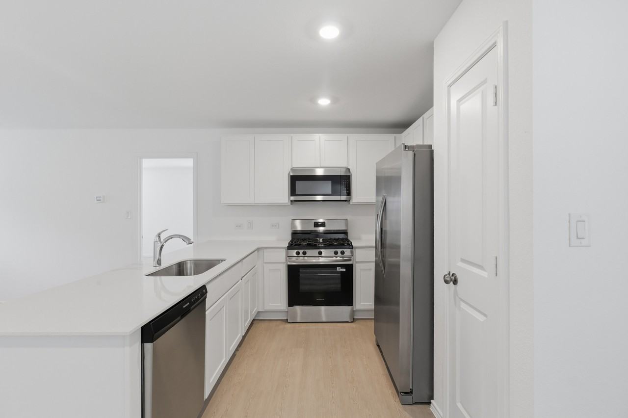 596 Sormonne Loop #596 - Photo 7 of 22