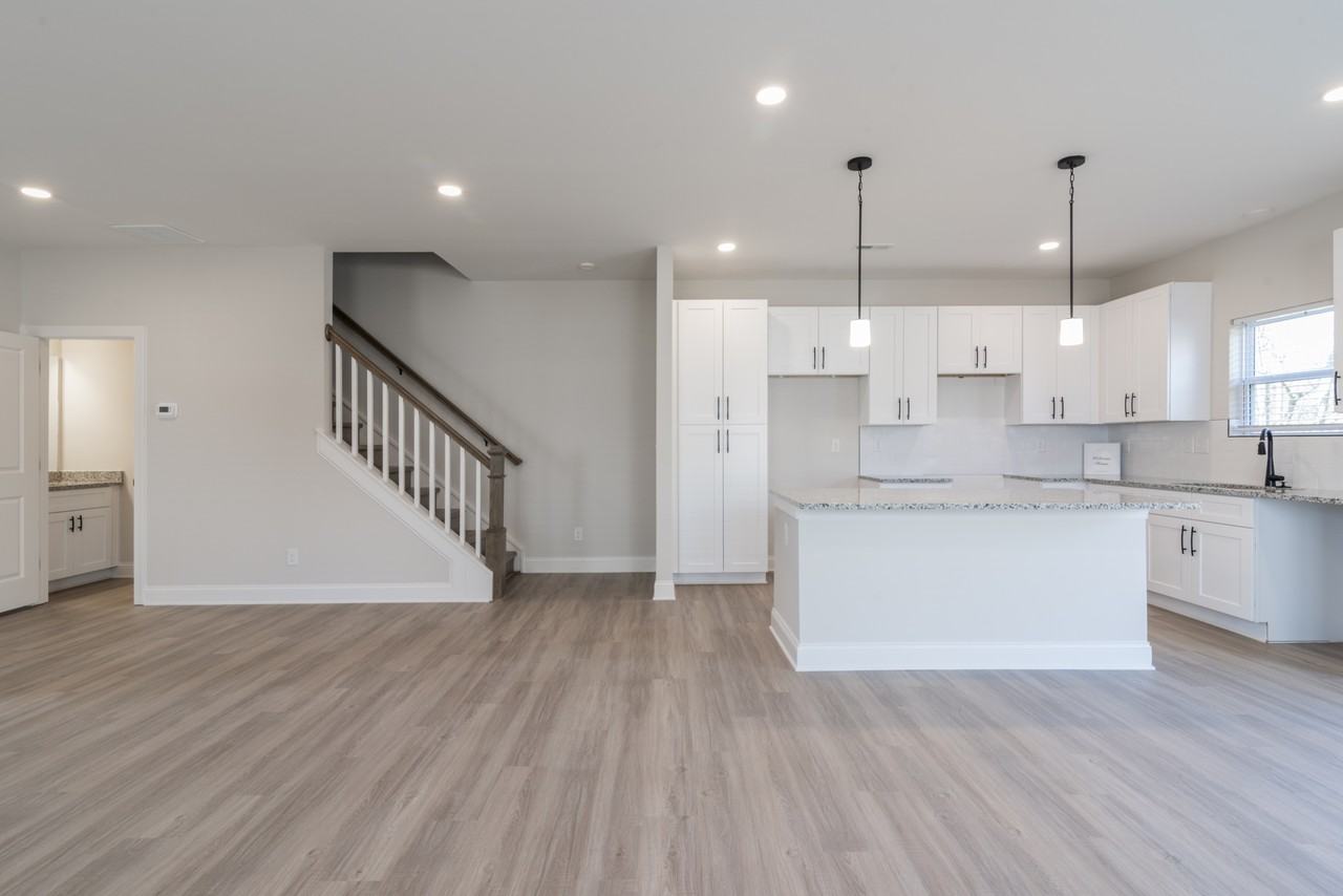 3632 Trull St #1 - Photo 5 of 38