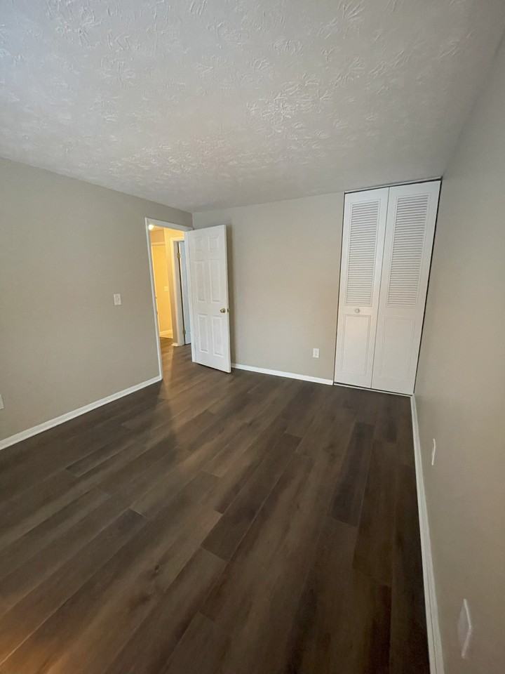 34 Ridge Meadows Dr #1 - Photo 3 of 11