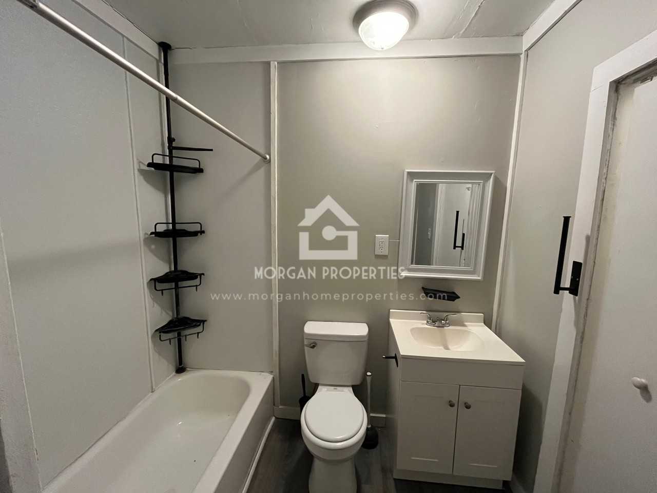 1320 Pearl St #1 - Photo 4 of 7