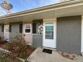 featured image of 2324 State Street #2