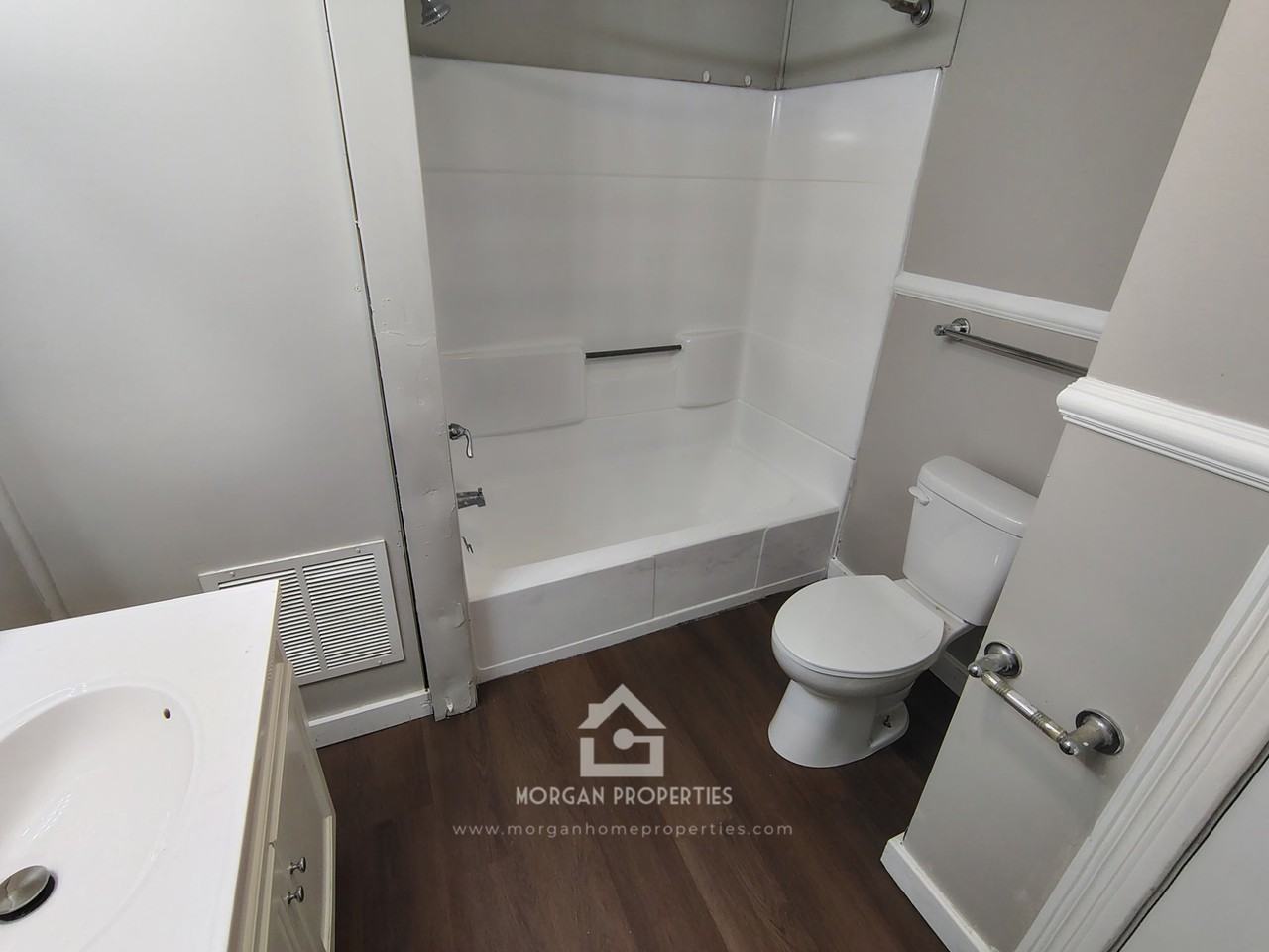 412 Lincoln Avenue #1 - Photo 4 of 10