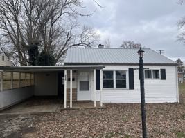 featured image of 2424 Van Buren Avenue #2424