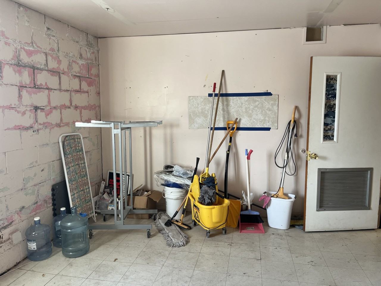 5701 Northwest Radial Highway #3 - Photo 3 of 3