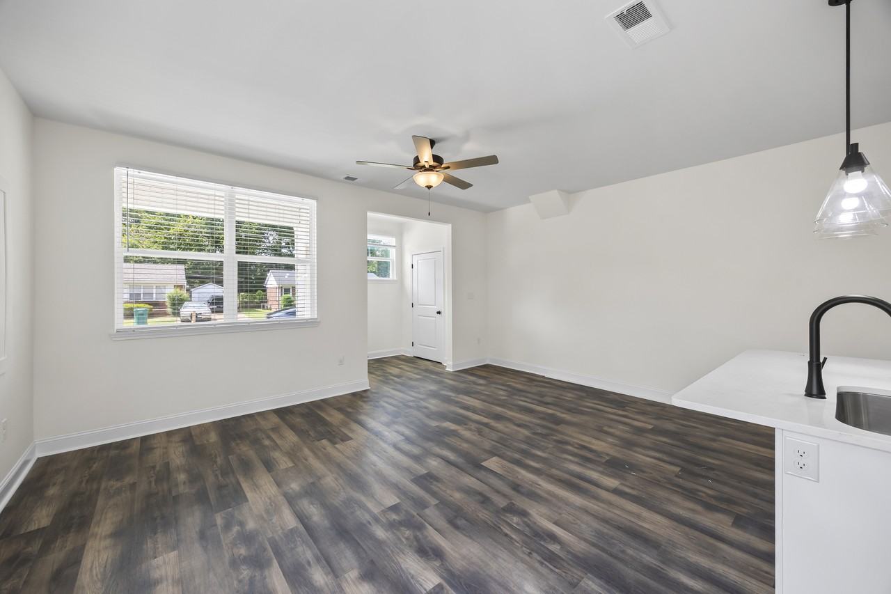 12 Cherry Place #A - Photo 5 of 15