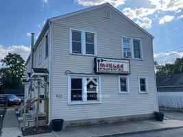 featured image of 917 East 8th Street #1