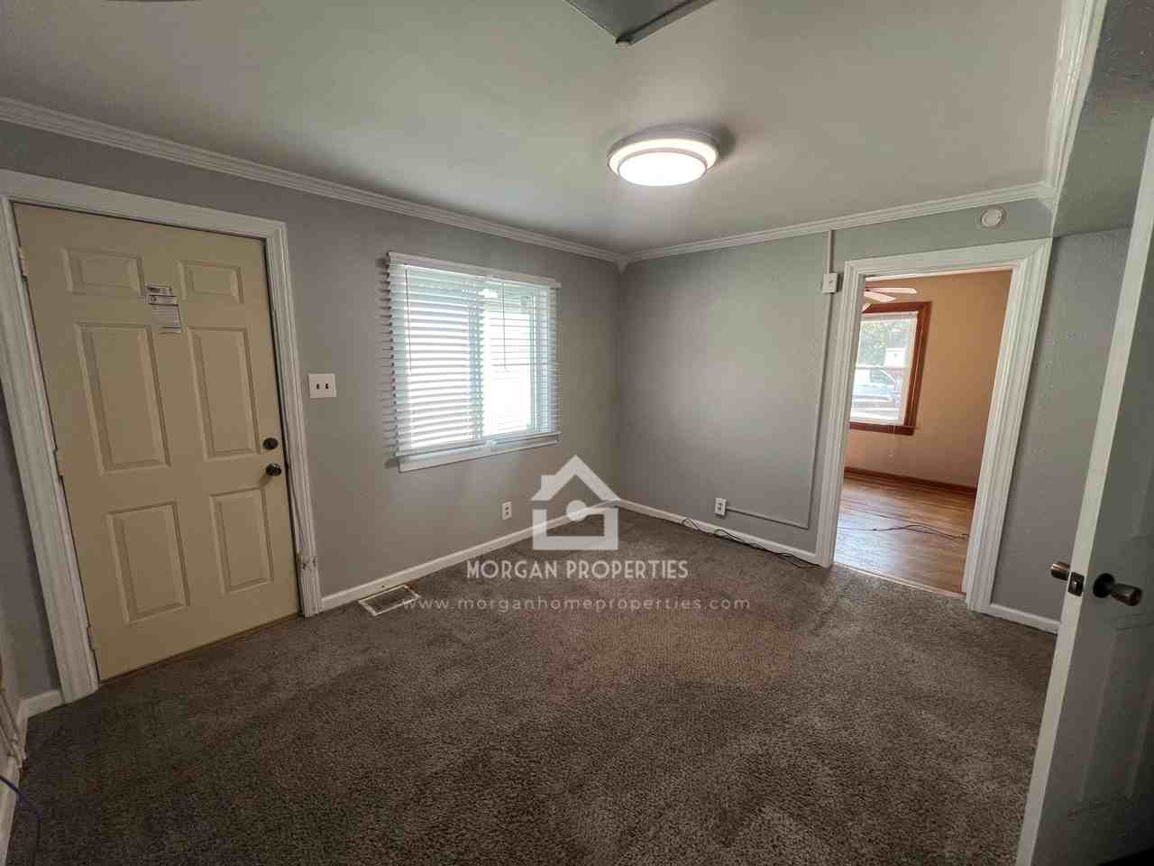 917 East 8th Street #1 - Photo 7 of 10