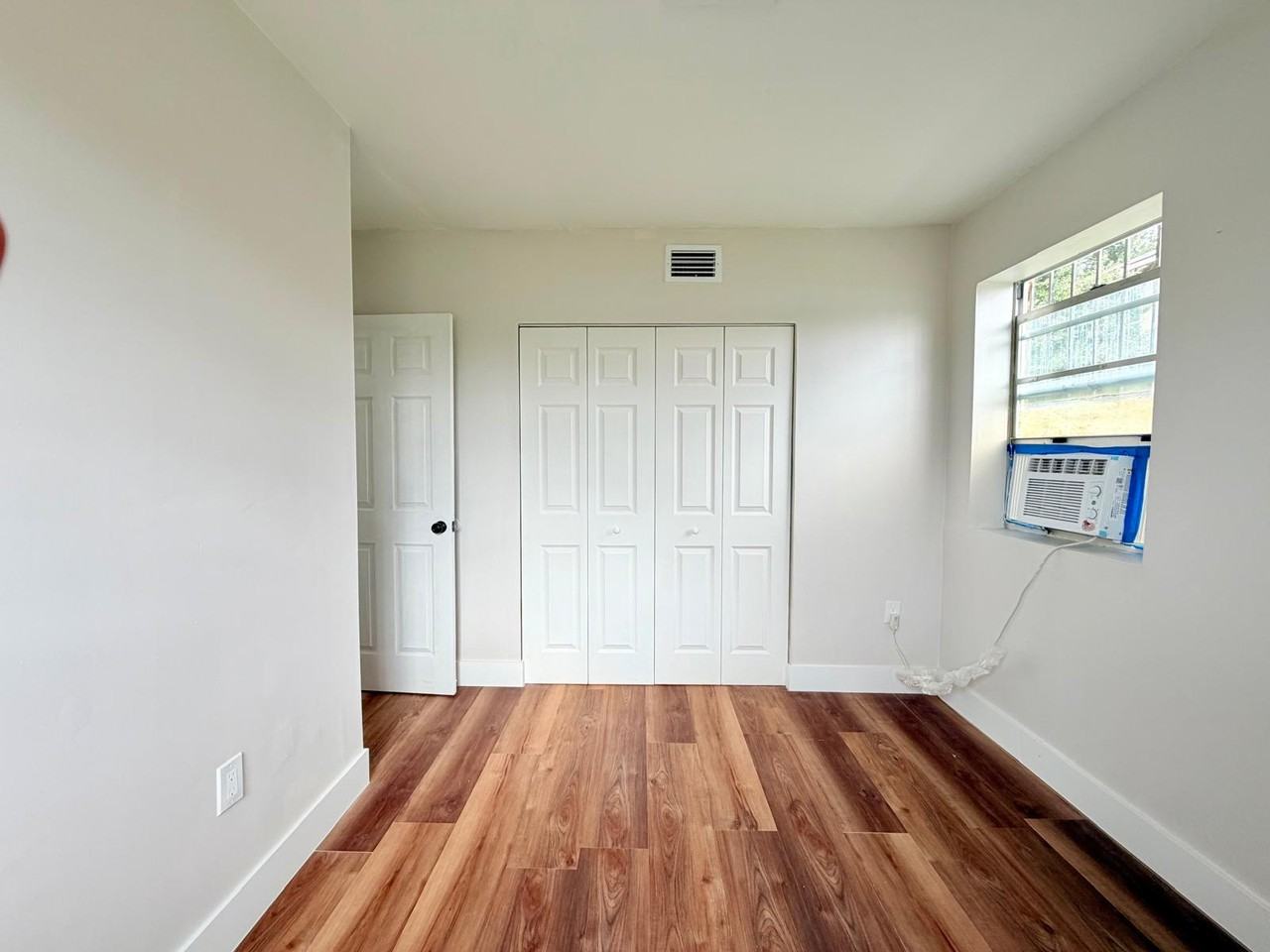 4803 Northwest 33rd Avenue #1 - Photo 2 of 12