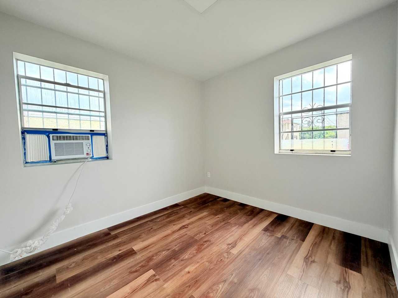 4803 Northwest 33rd Avenue #1 - Photo 5 of 12