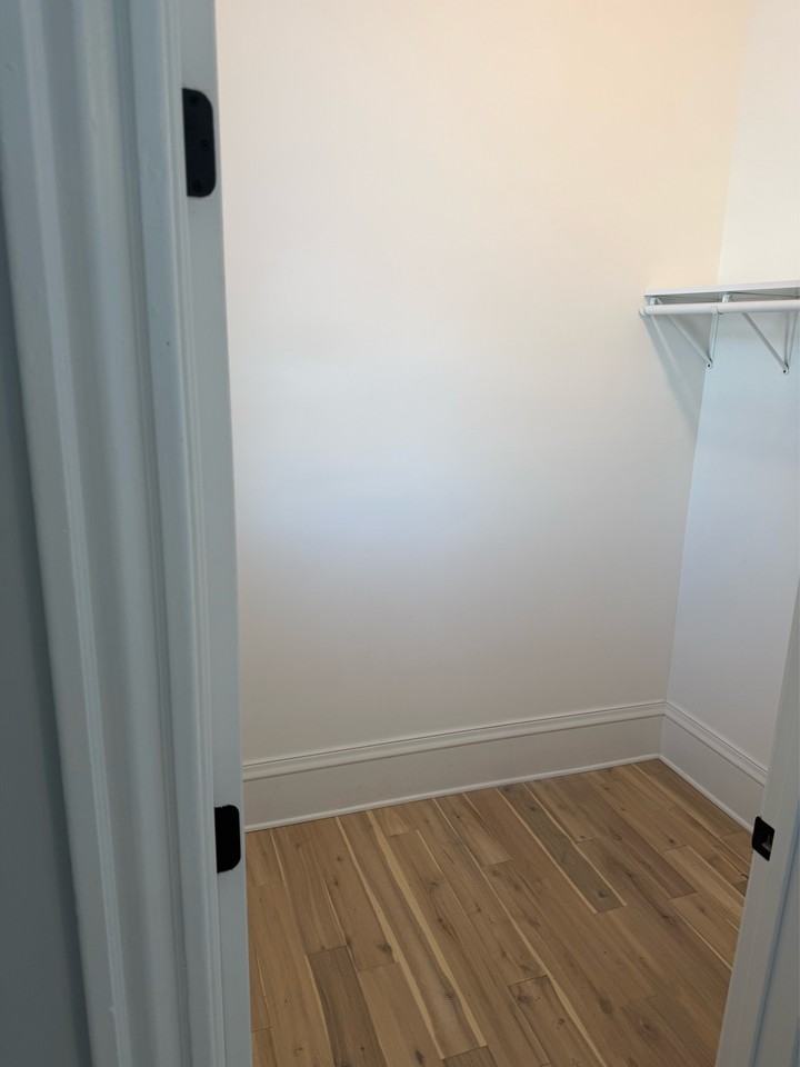 1710 Central Ave #301 - Photo 6 of 8