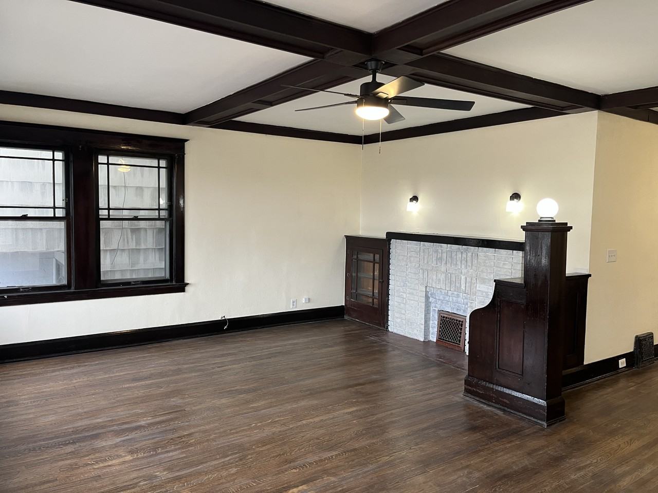 2132 Broadway - Photo 4 of 12