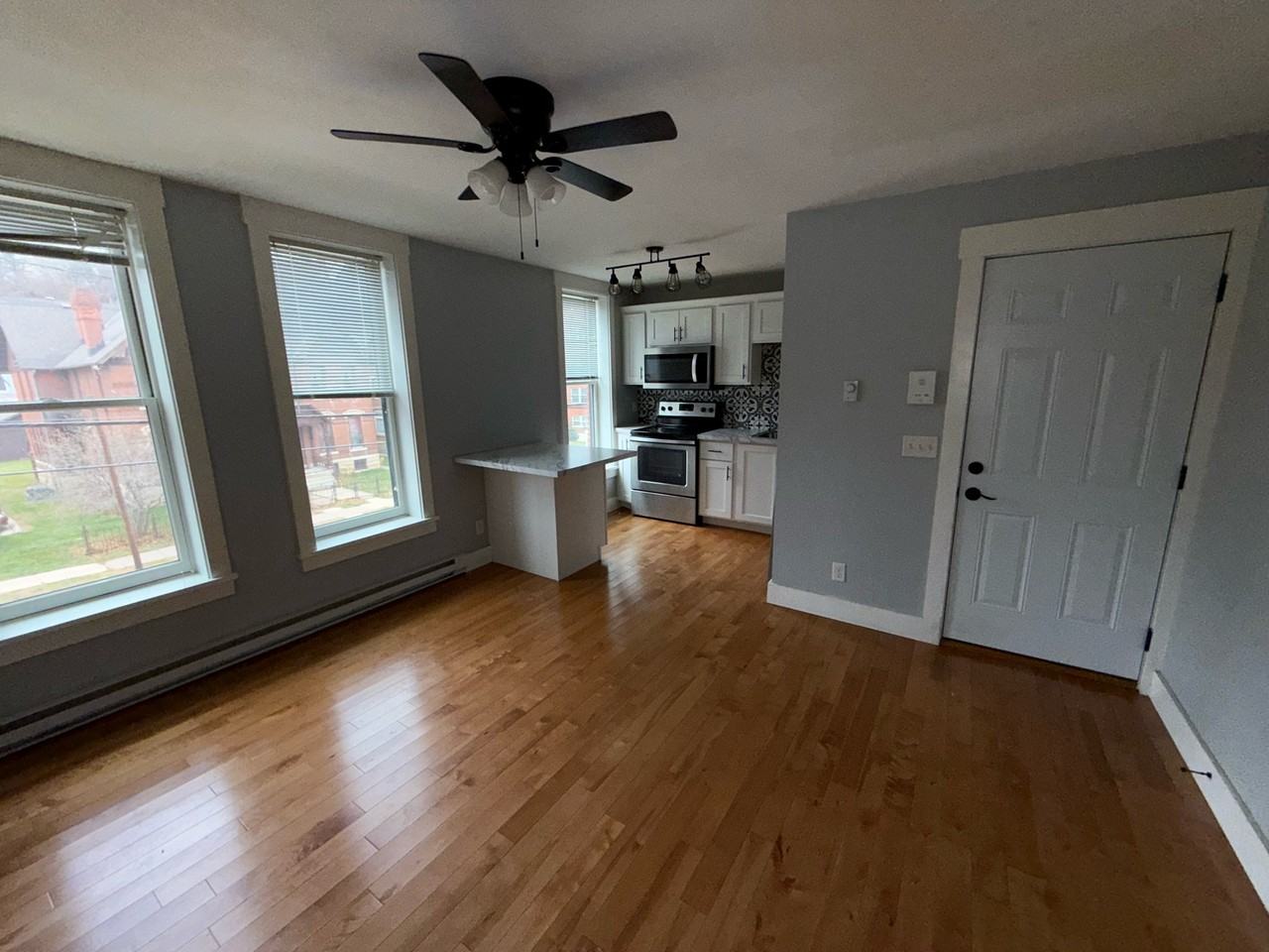 280 West 17th Street #26 - Photo 3 of 7