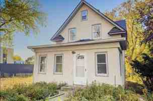 featured image of 1345 Arkwright St #0