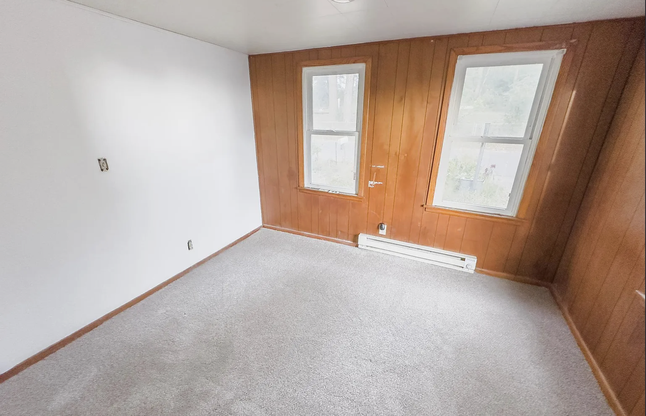 1345 Arkwright St #0 - Photo 4 of 11