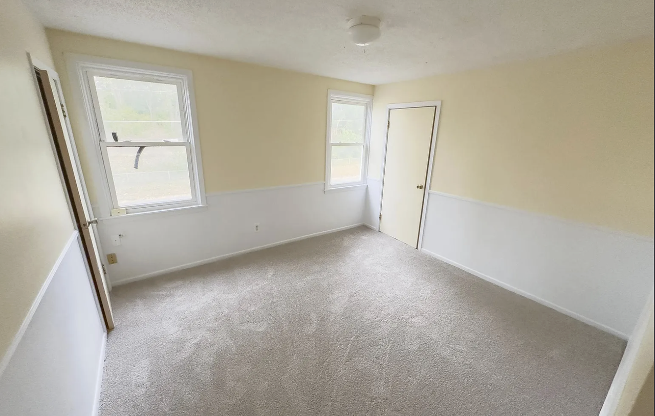 1345 Arkwright St #0 - Photo 7 of 11