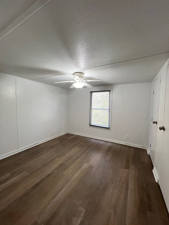 137 Vestin Dr #1 - Photo 7 of 9