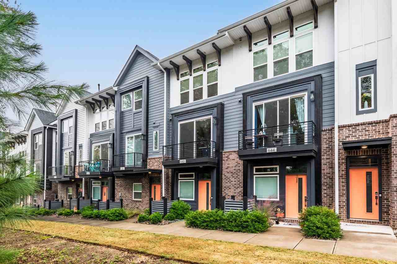 644 West End Drive #1 - Photo 3 of 34