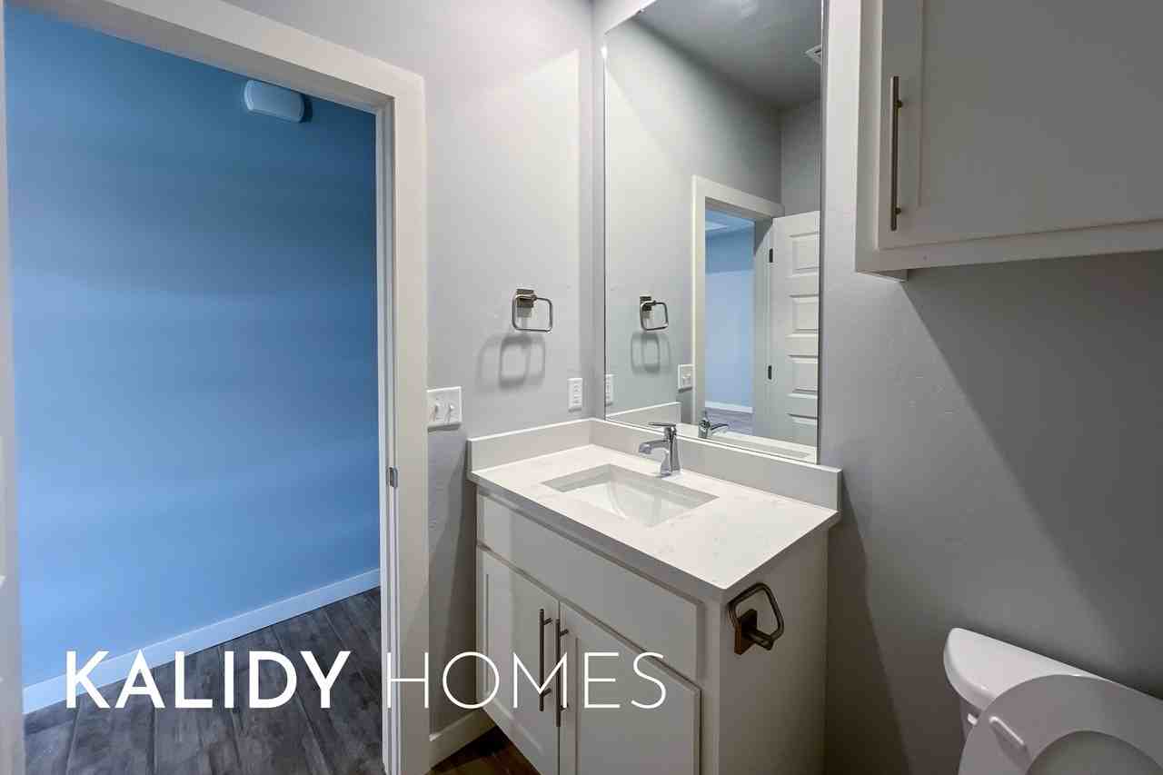 213 Olde Mill Ct #1 - Photo 4 of 35