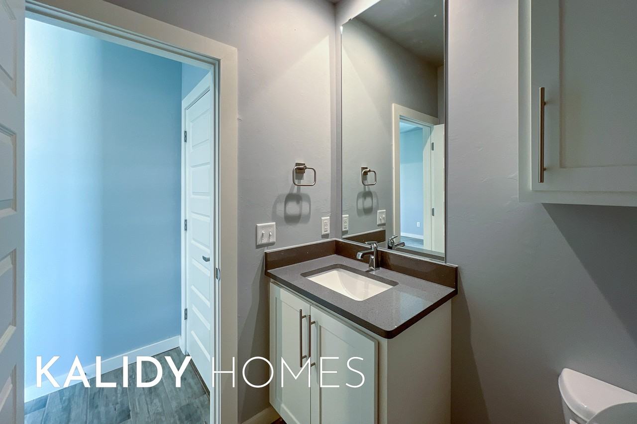 217 Olde Mill Ct #1 - Photo 3 of 31