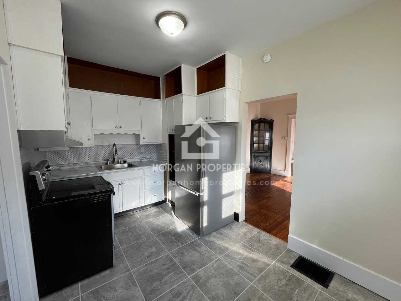 1417 Arrow Avenue #1 - Photo 4 of 7