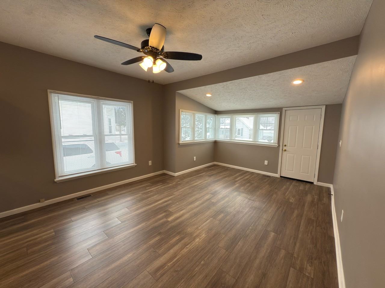 603 North Columbia Street #1 - Photo 2 of 13