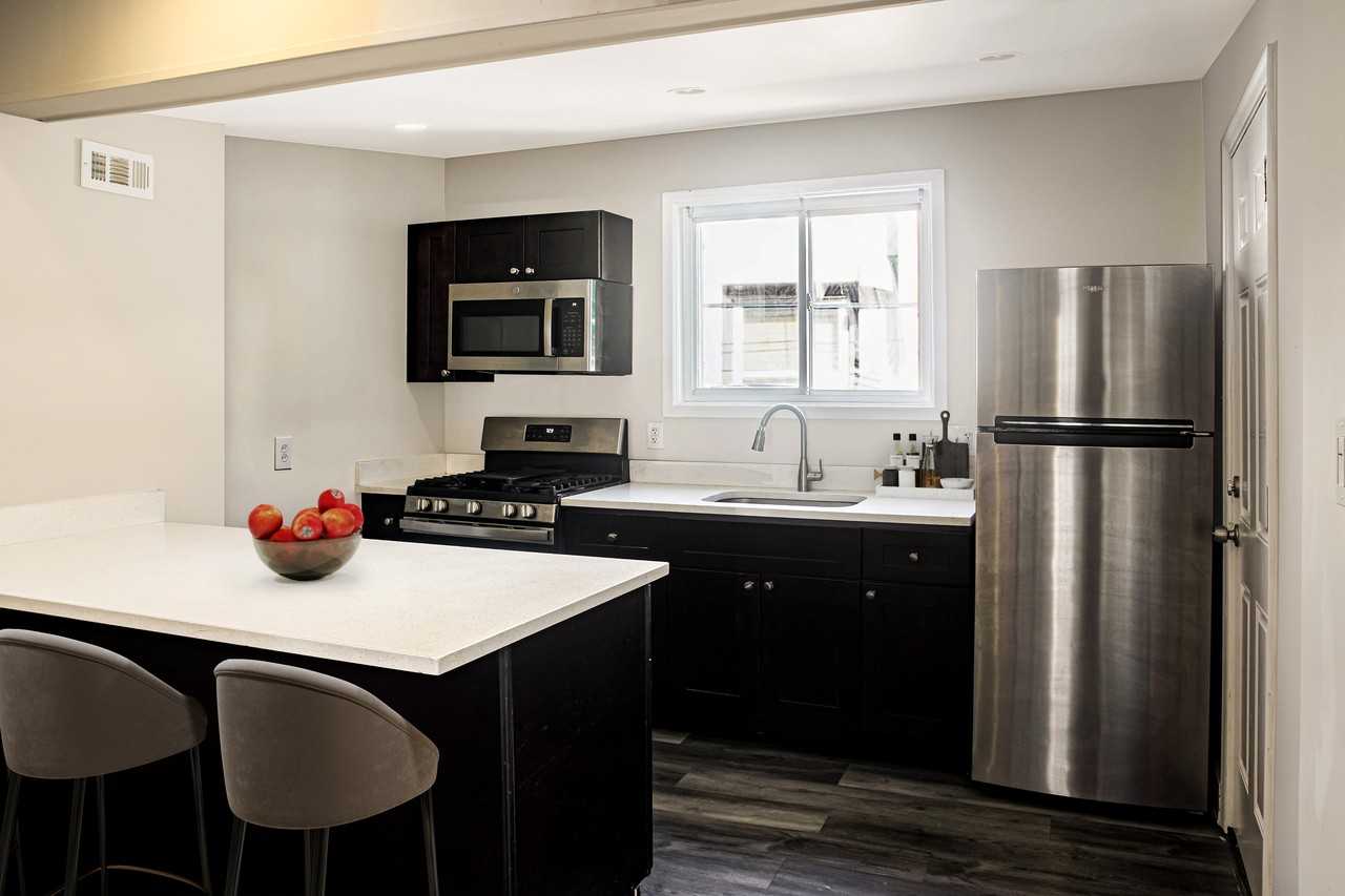 2137 Mifflin St #1 - Photo 2 of 22