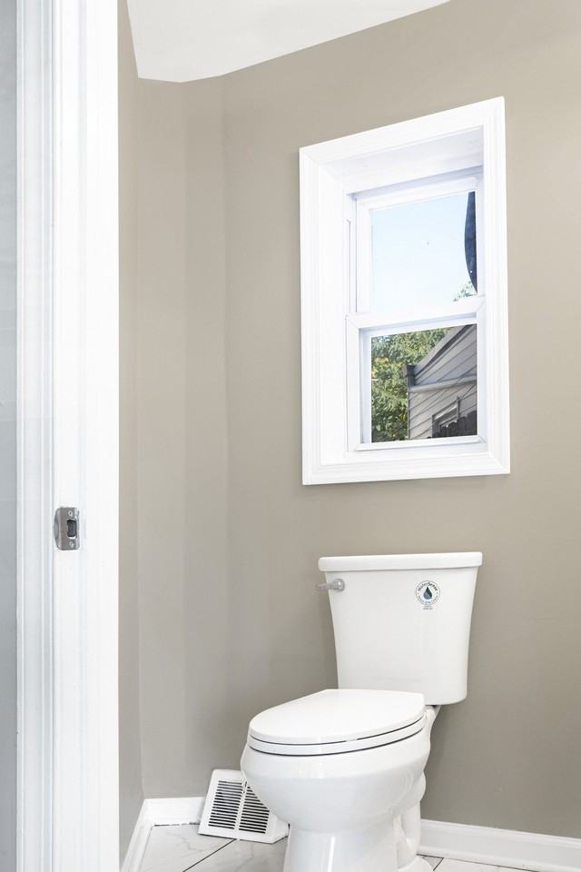 2137 Mifflin St #1 - Photo 3 of 22