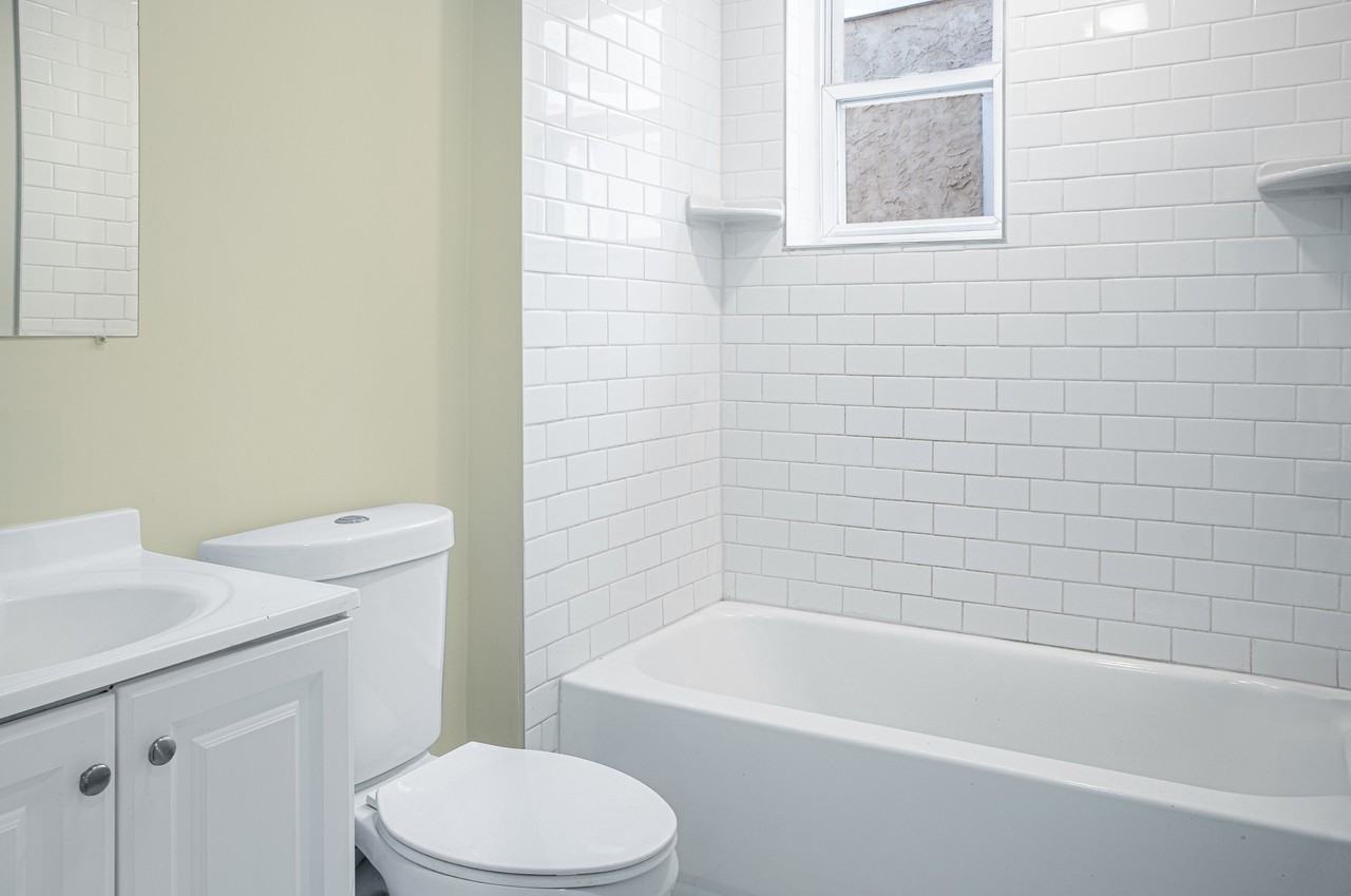 2137 Mifflin St #1 - Photo 7 of 22