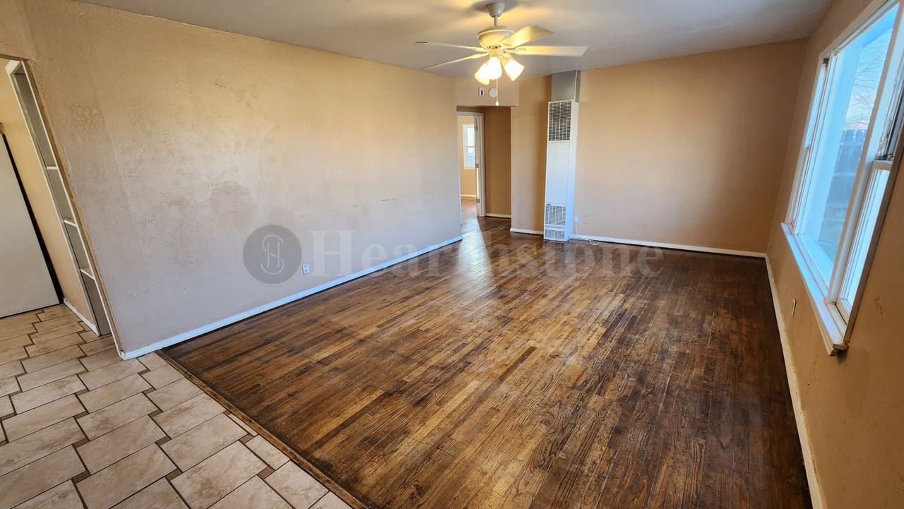 1012 East Brazos Street #1 - Photo 2 of 21