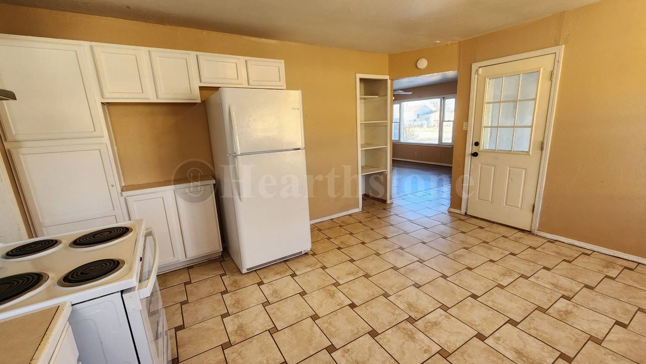 1012 East Brazos Street #1 - Photo 6 of 21