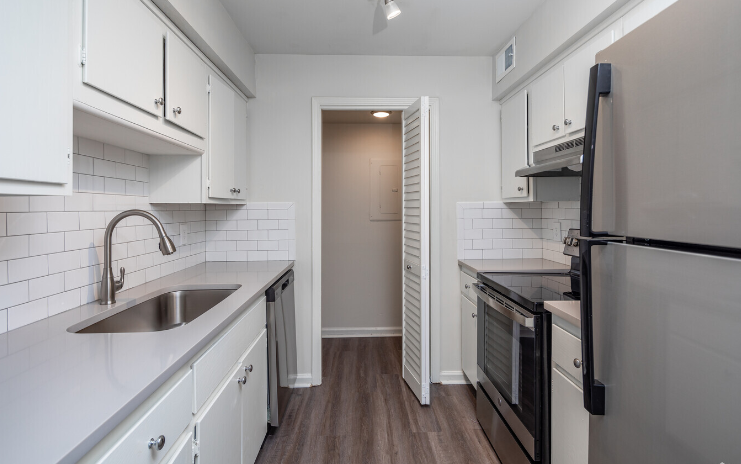 112 Watts Circle #112 - Photo 3 of 11