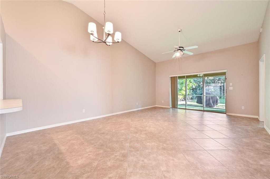 494 Saint Andrews Boulevard #1 - Photo 7 of 18