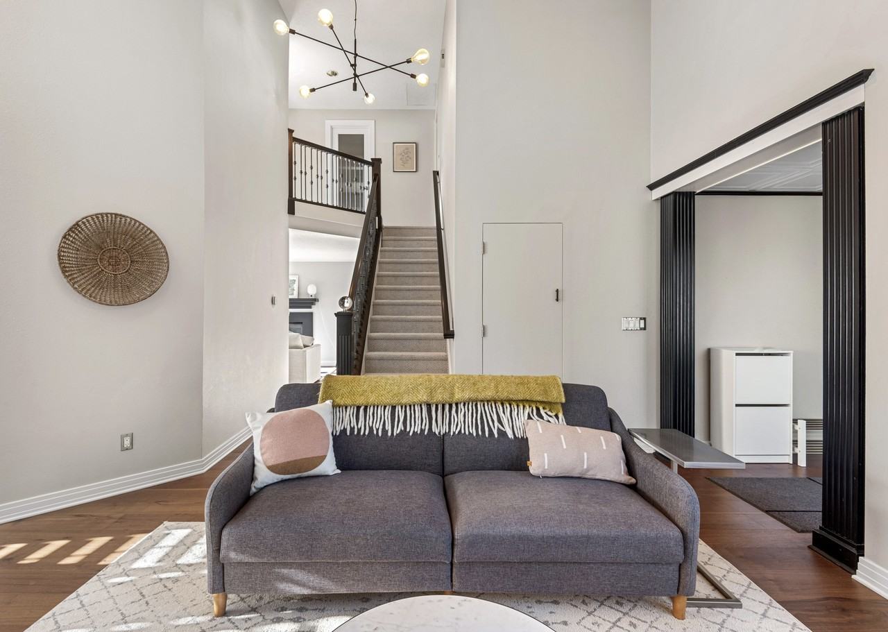 5006 Southwest Sweeney Street #1 - Photo 4 of 23