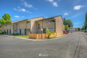 featured image of 3025 Maryland St #A103