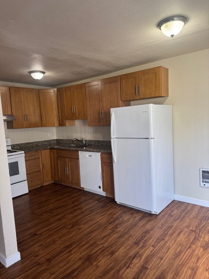 3025 Maryland St #A103 - Photo 5 of 14