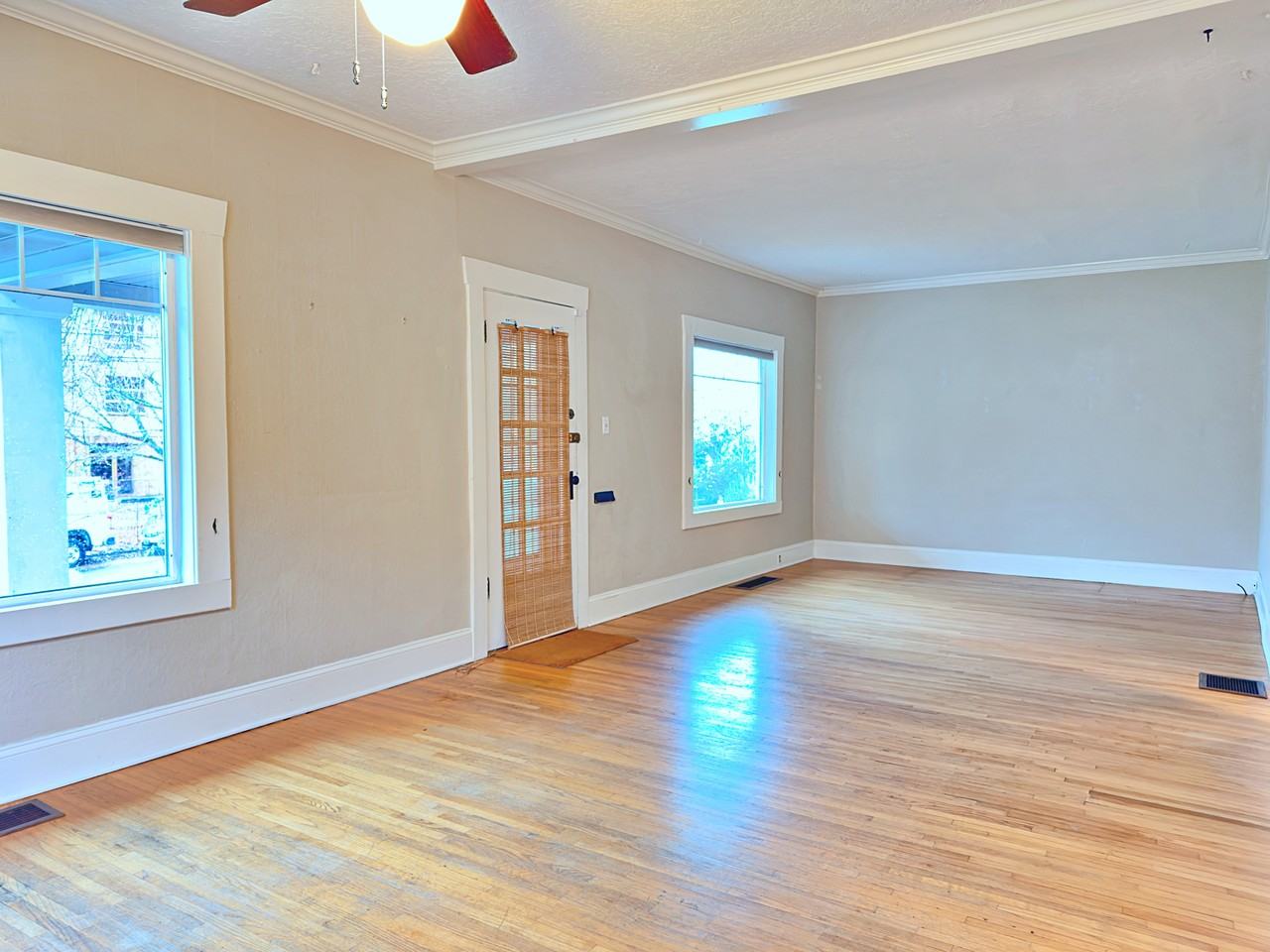 4631 Southeast Clinton Street #1 - Photo 6 of 45