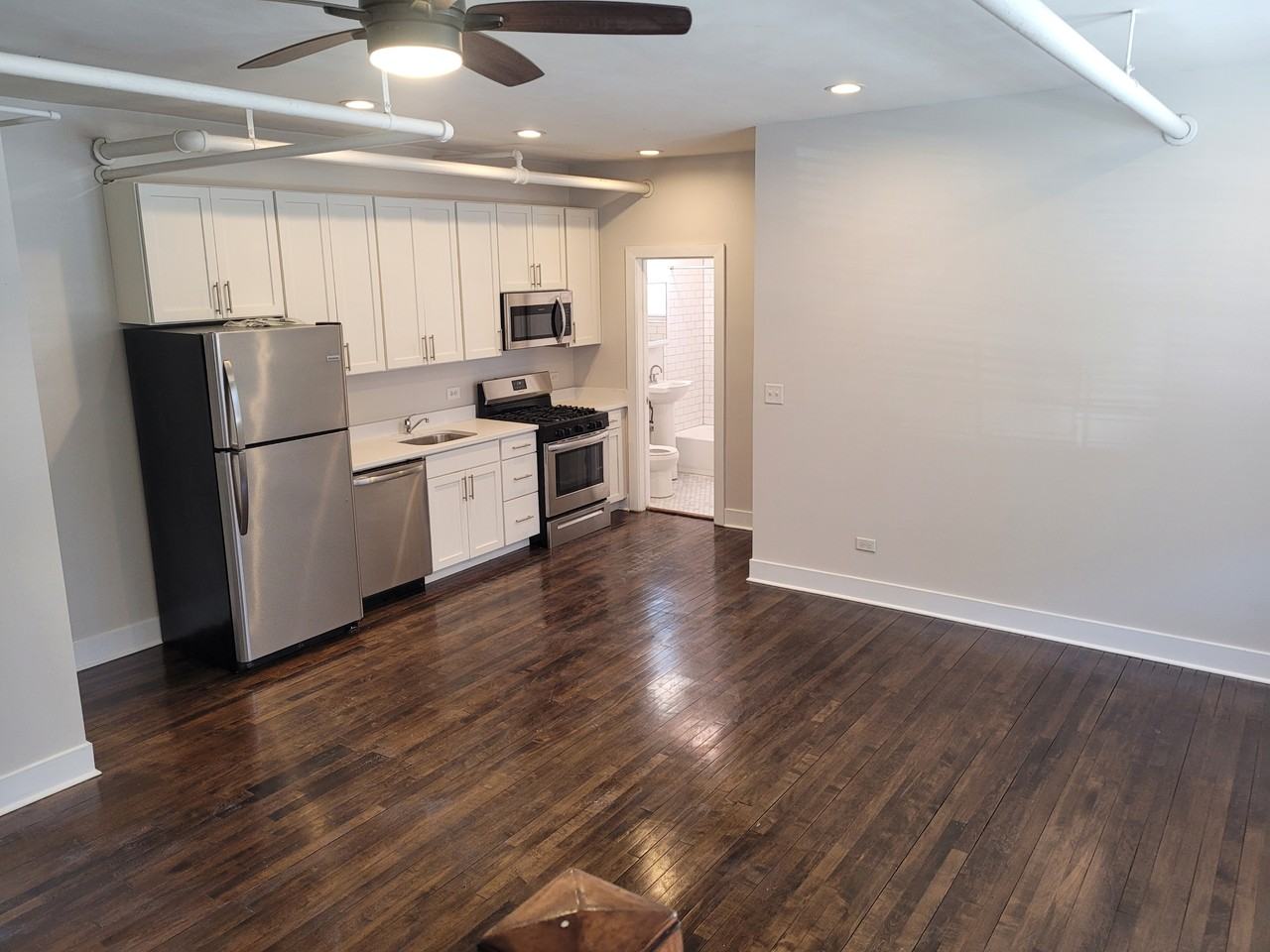 5744 S Stony Island Ave - Photo 3 of 8