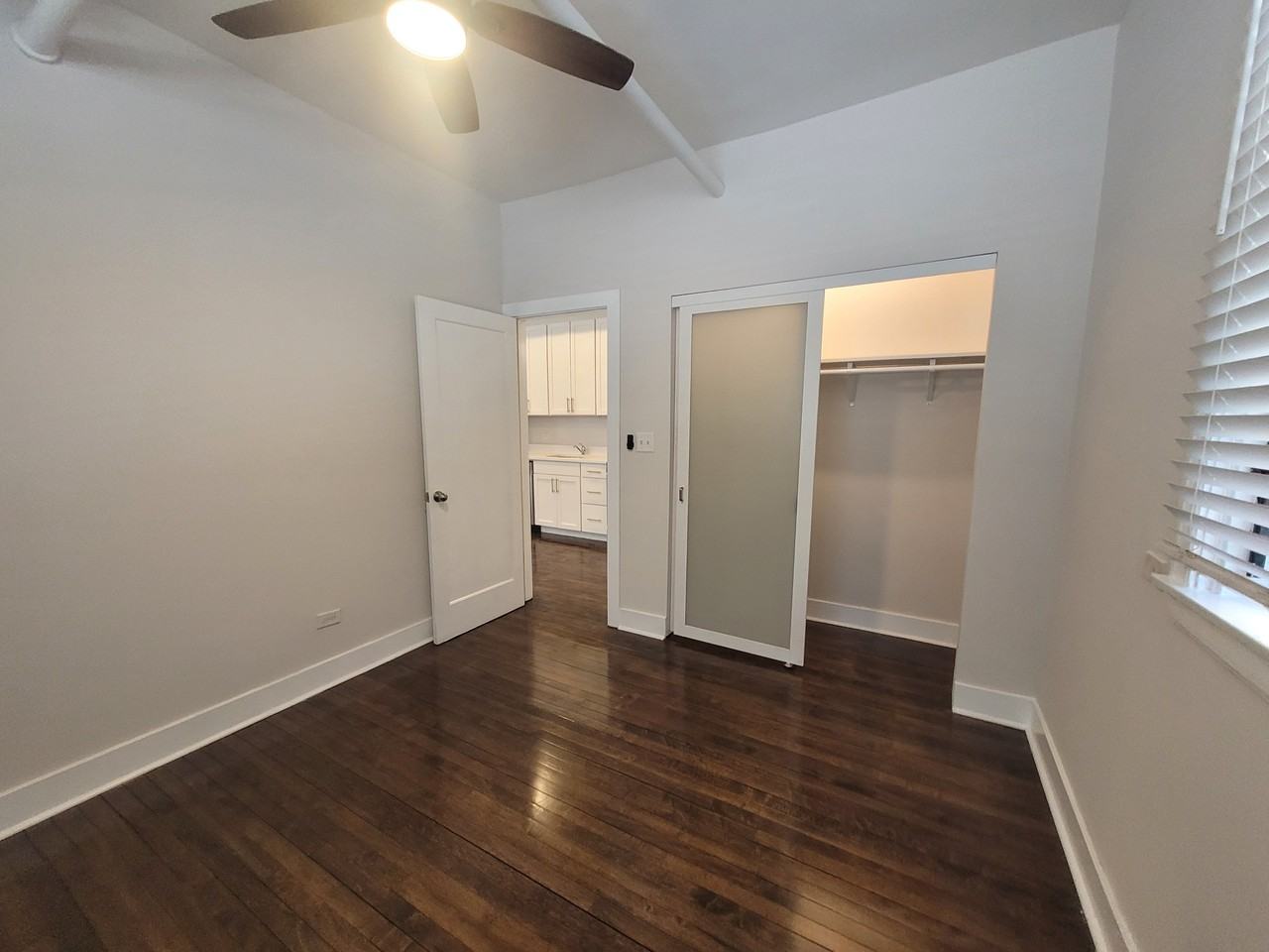 5744 S Stony Island Ave - Photo 7 of 8