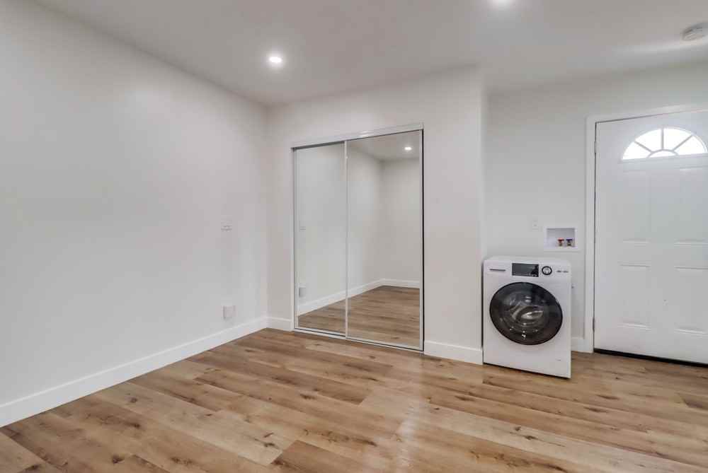 885 Encina Ave #2 - Photo 7 of 9