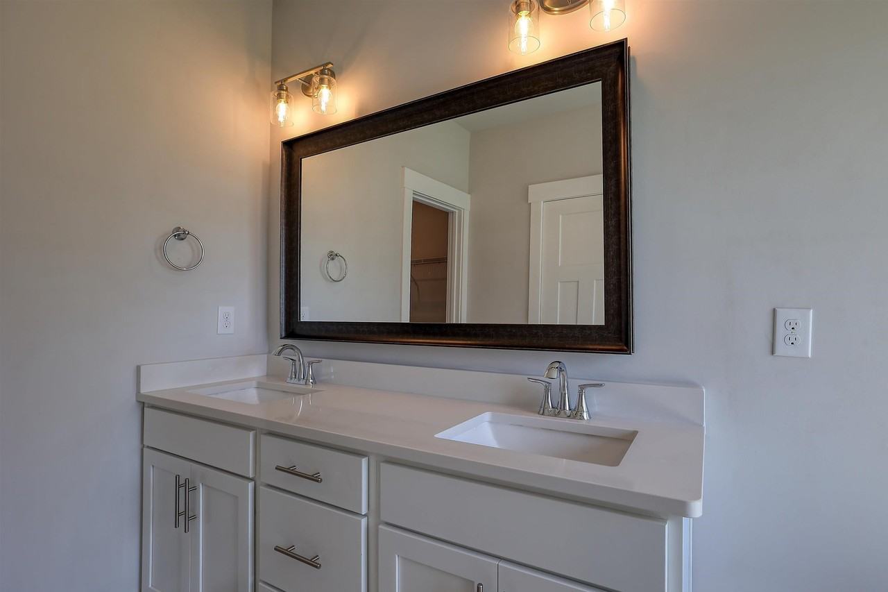 100 Whitner Drive #1 - Photo 5 of 11