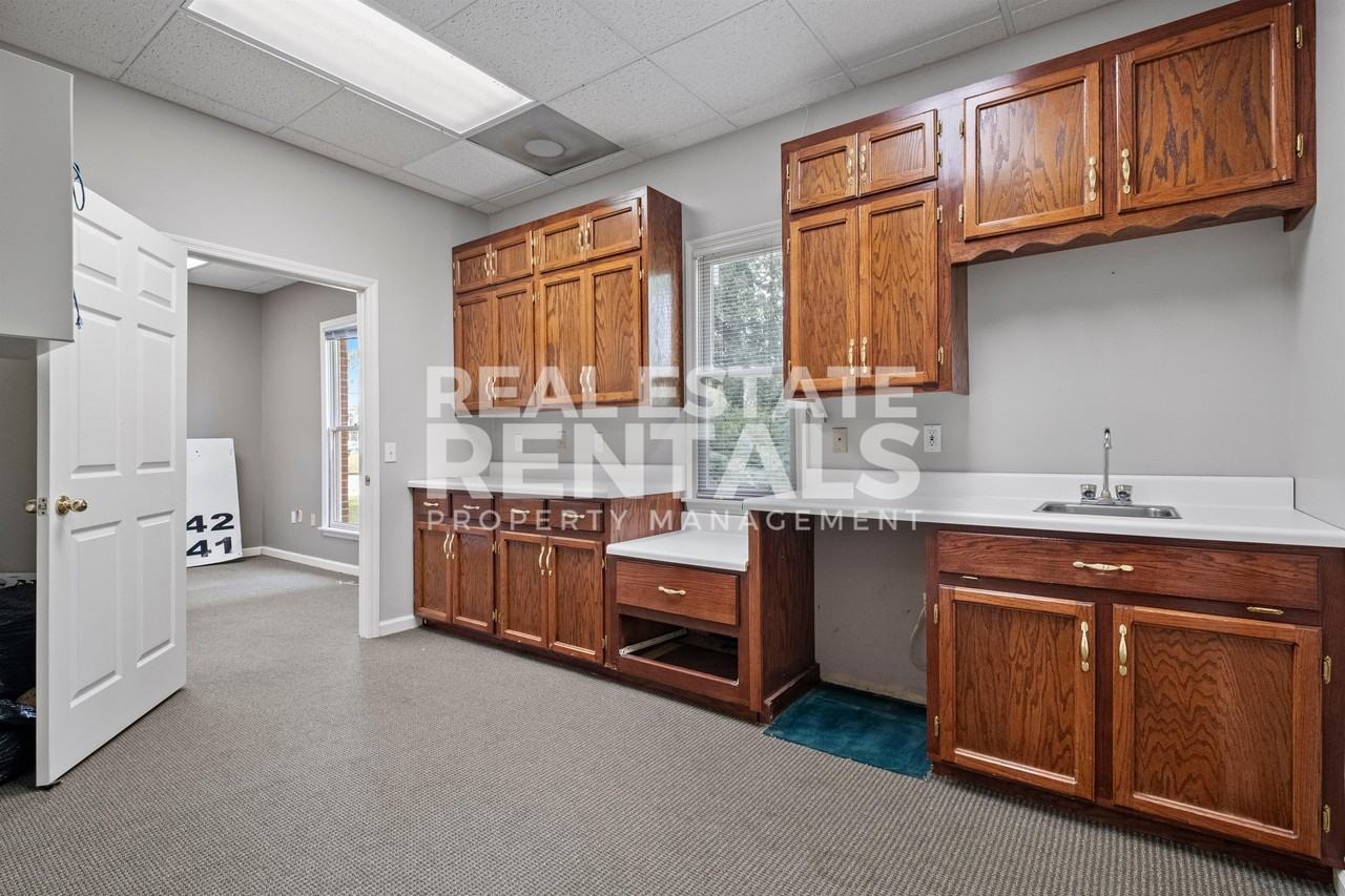 1720 Rainbow Drive #1 - Photo 4 of 8