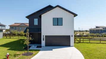 featured image of 3002 Alpha Wolf Court #1