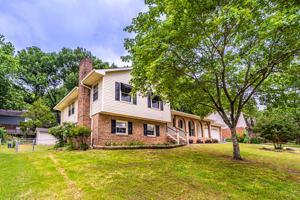 featured image of 10215 Melanie Drive Southeast #1