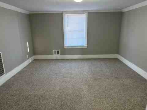 894 South Franklin Road #3 - Photo 6 of 6