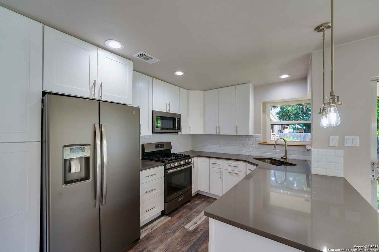 709 Meadow Arbor Lane #1 - Photo 5 of 18