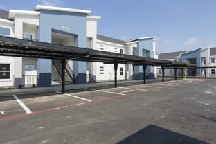 815 North 15th Place - 41 - D #41D - Photo 1 of 1